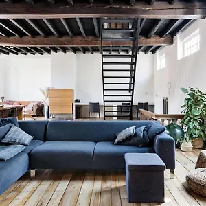https://pakhuis.hotelsghent.com
