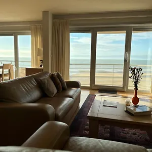 https://zeezicht.hotelsghent.com