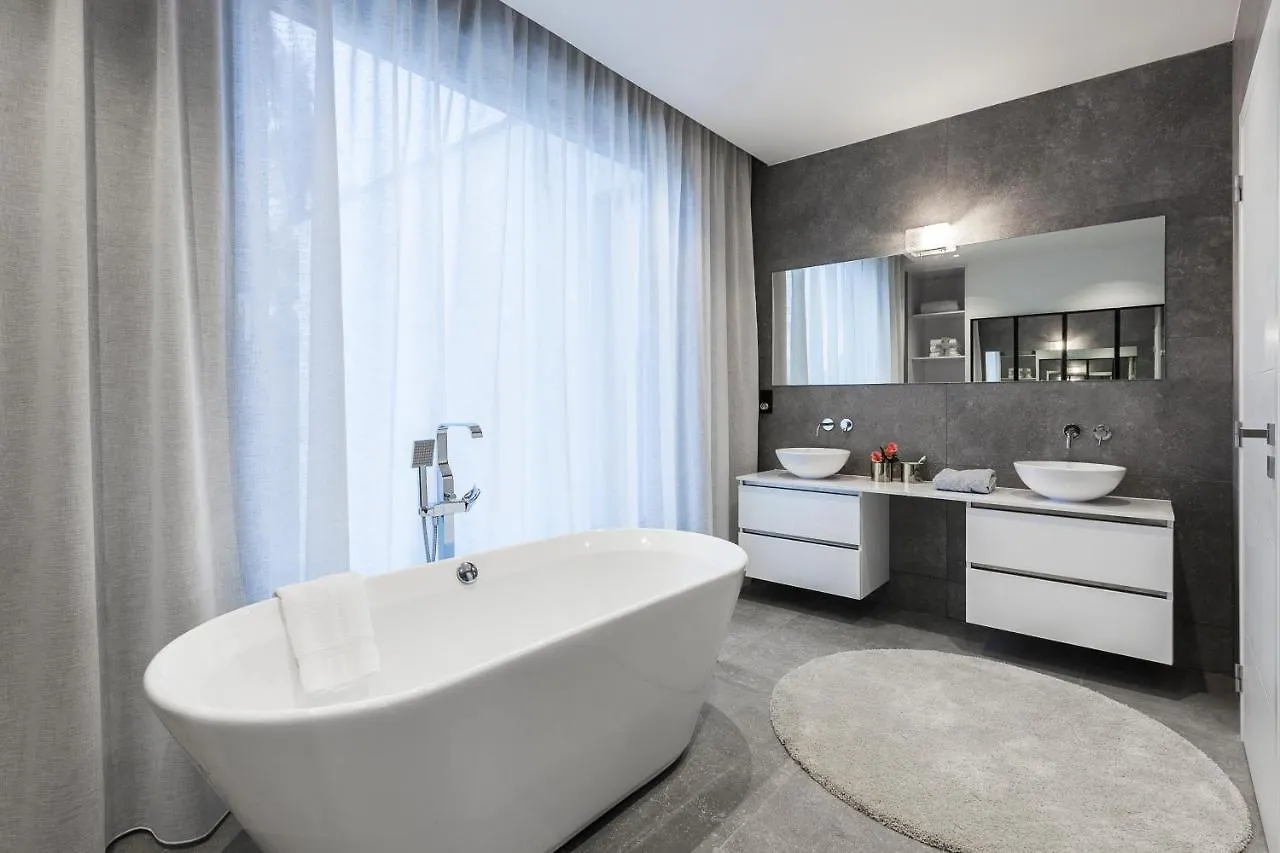 Stylish Smarthome Apartments - Uccle Brussels